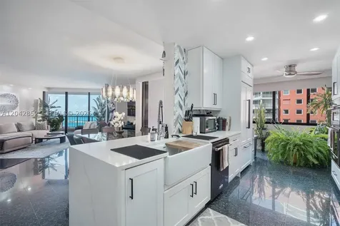 1581 Brickell Avenue Miami FL 33129