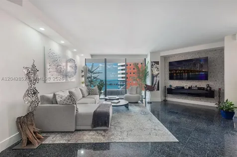 1581 Brickell Avenue Miami FL 33129