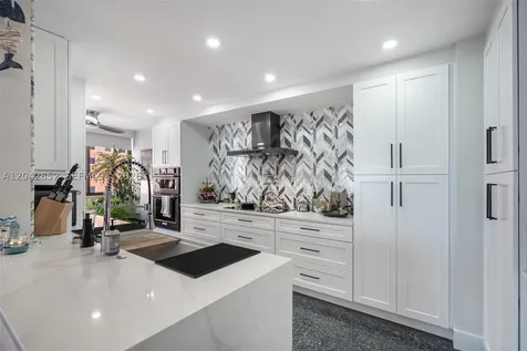 1581 Brickell Avenue Miami FL 33129