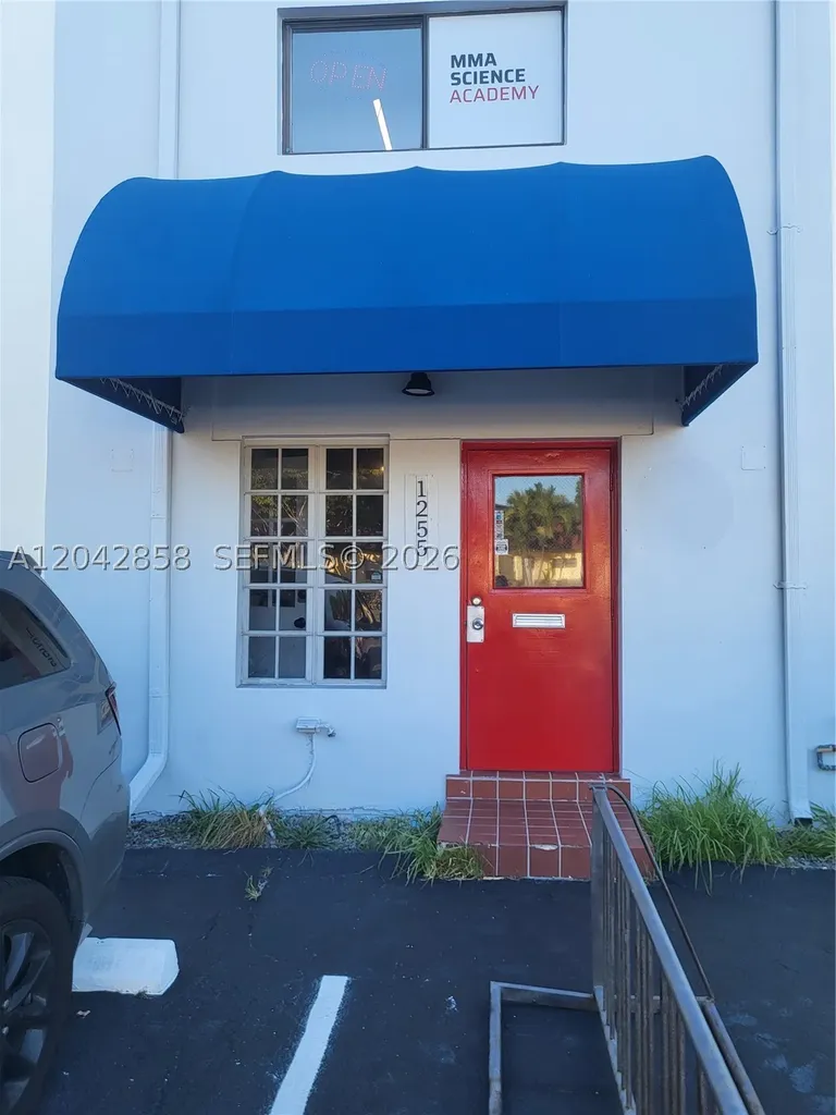 1255 N Flagler Fort Lauderdale FL 33304