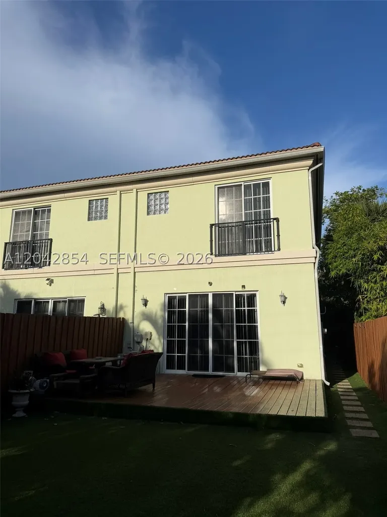 1321 NE 5th Terrace Fort Lauderdale FL 33304