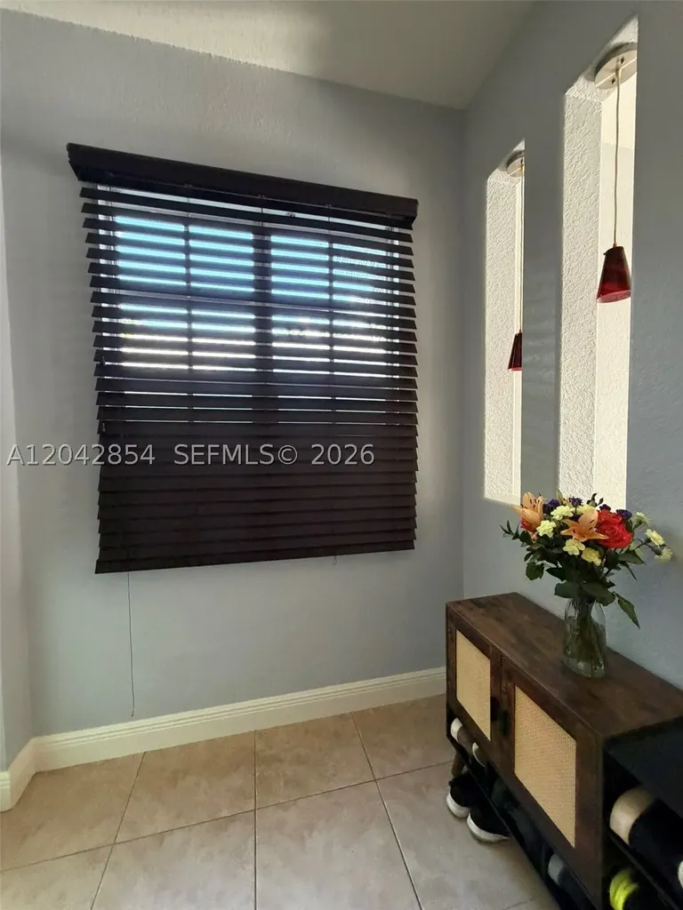 1321 NE 5th Terrace Fort Lauderdale FL 33304