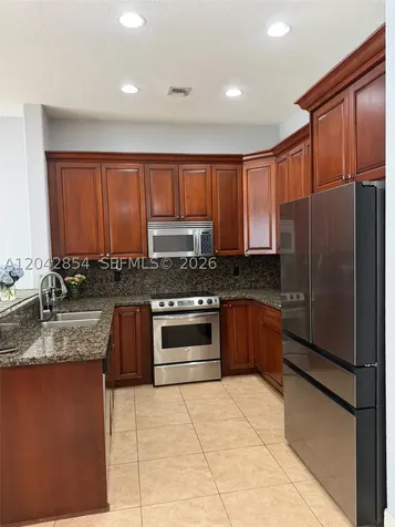 1321 NE 5th Terrace Fort Lauderdale FL 33304