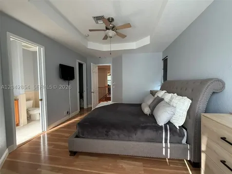 1321 NE 5th Terrace Fort Lauderdale FL 33304