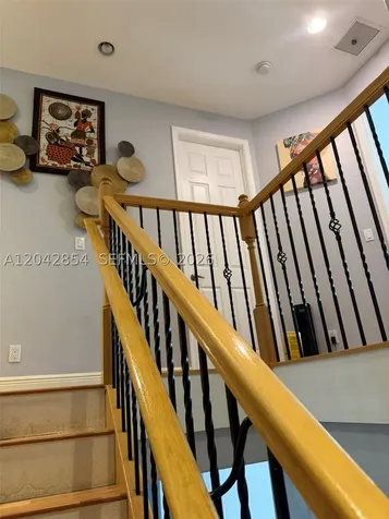1321 NE 5th Terrace Fort Lauderdale FL 33304