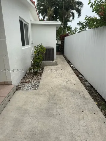 7931 SW 13th Terrace Miami FL 33144