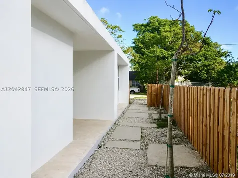 428 NW 82nd Terrace Miami FL 33150