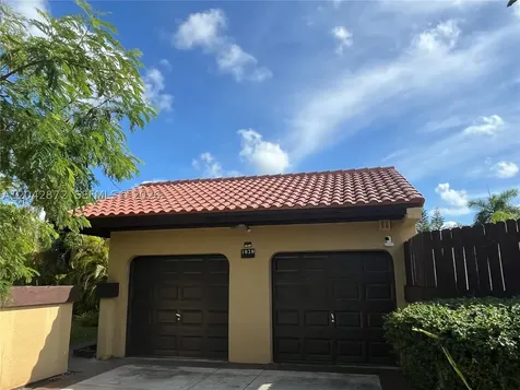 1020 NE 202nd Terrace Miami FL 33179