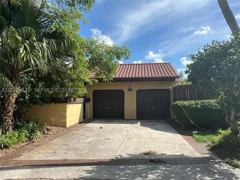 1020 NE 202nd Terrace Miami FL 33179
