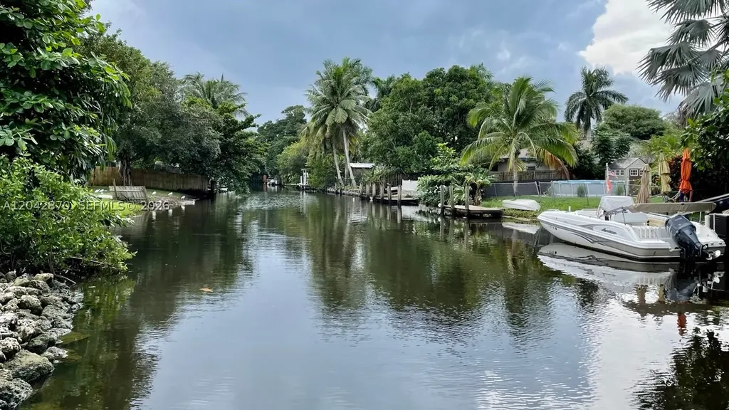 1951 SW 28th Avenue Fort Lauderdale FL 33312