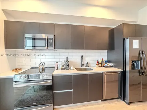 398 NE 5th Street Miami FL 33132