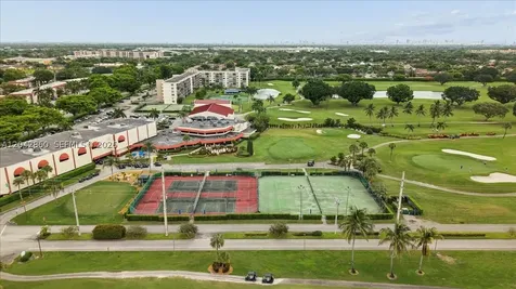 800 S Hollybrook Drive Pembroke Pines FL 33025