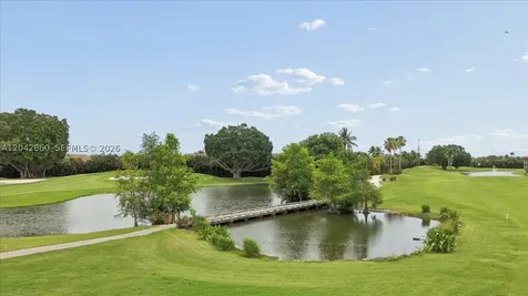 800 S Hollybrook Drive Pembroke Pines FL 33025