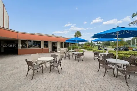 800 S Hollybrook Drive Pembroke Pines FL 33025