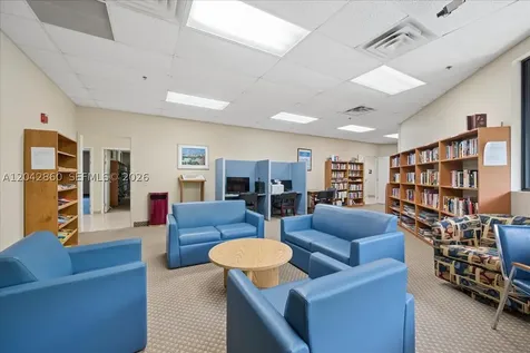 800 S Hollybrook Drive Pembroke Pines FL 33025
