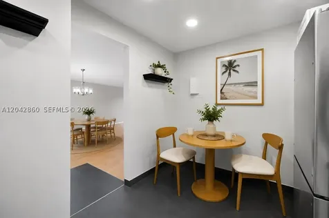 800 S Hollybrook Drive Pembroke Pines FL 33025