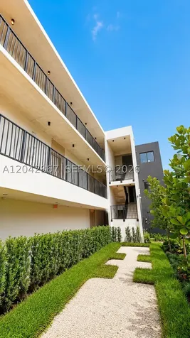 8106 NE 1st Avenue Miami FL 33138