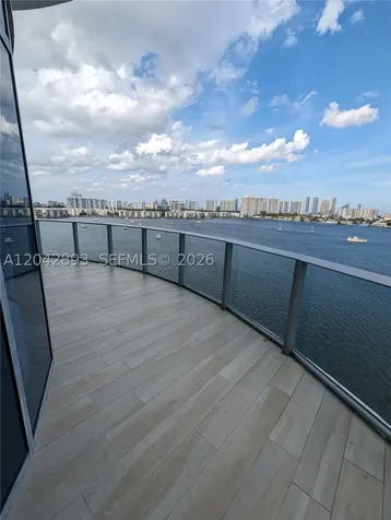 17111 E Biscayne Boulevard North Miami Beach FL 33160
