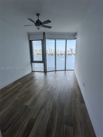 17111 E Biscayne Boulevard North Miami Beach FL 33160