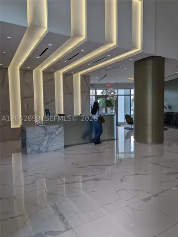 17111 E Biscayne Boulevard North Miami Beach FL 33160