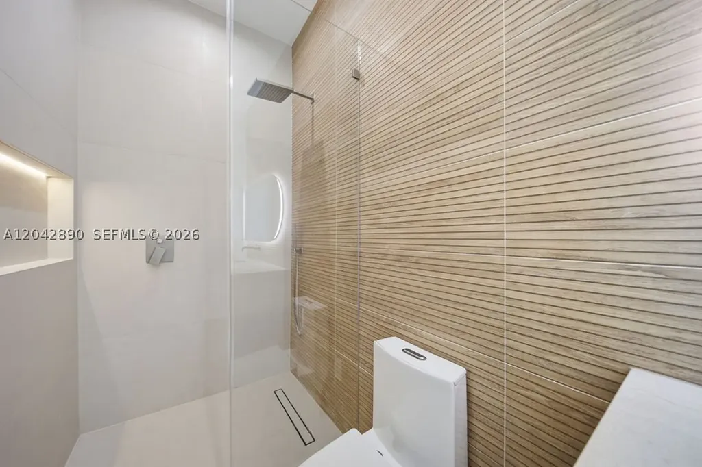 1316 NE 16th Terrace Fort Lauderdale FL 33304