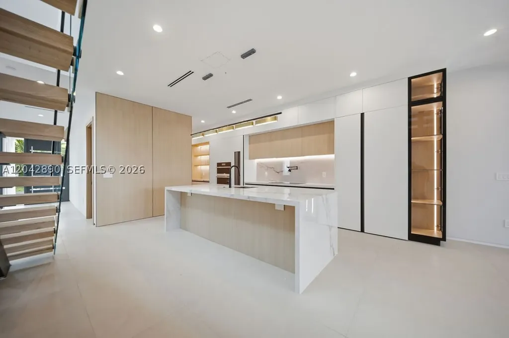 1316 NE 16th Terrace Fort Lauderdale FL 33304