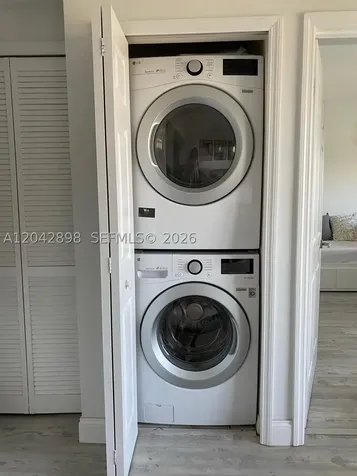 3500 Coral Way Miami FL 33145