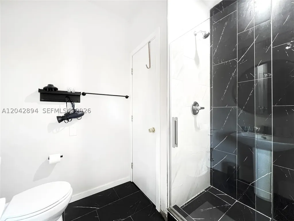 513 SW 18th Court Fort Lauderdale FL 33315