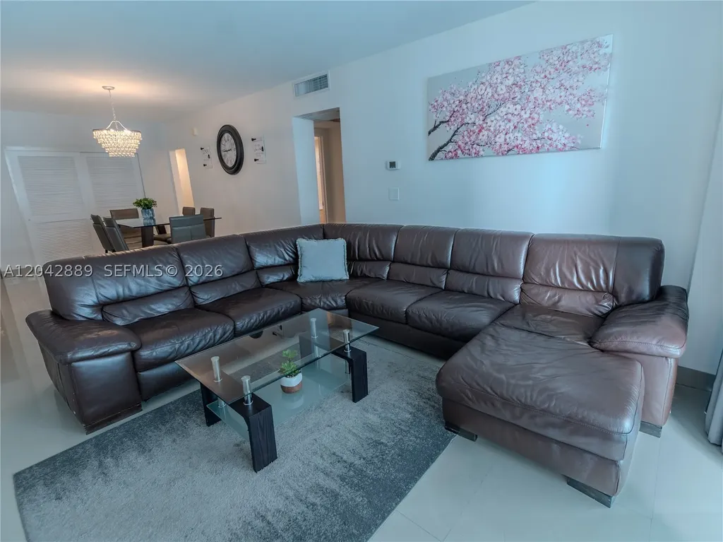 4001 S Ocean Drive Hollywood FL 33019