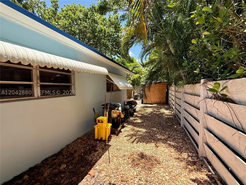 1417 NE 5th Avenue Fort Lauderdale FL 33304