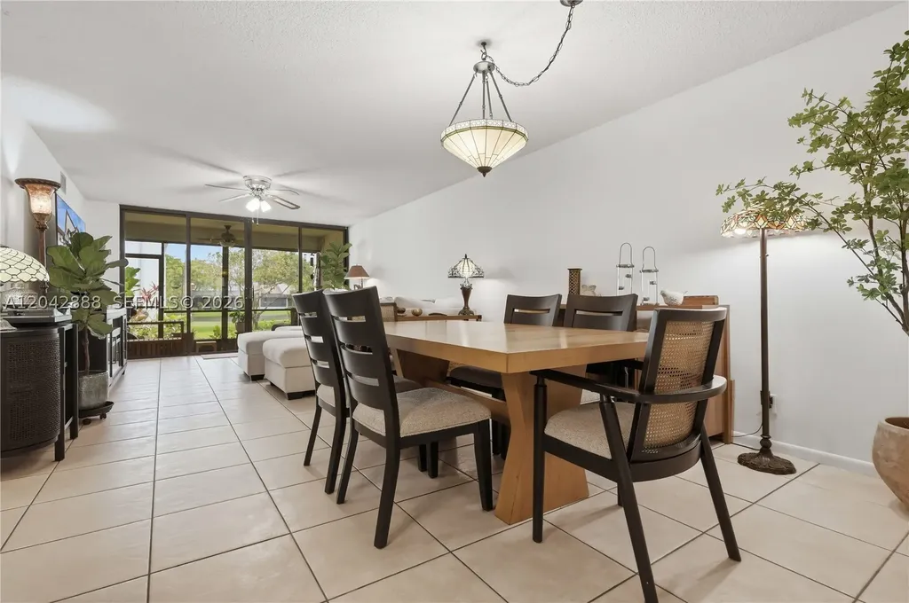 11230 Taft Street Pembroke Pines FL 33026