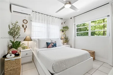 443 SW 4th Avenue Miami FL 33130
