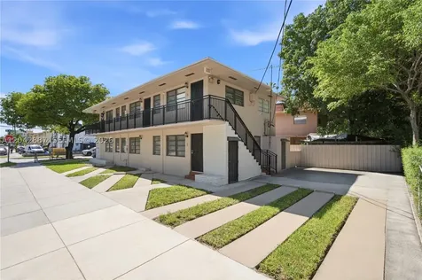 443 SW 4th Avenue Miami FL 33130
