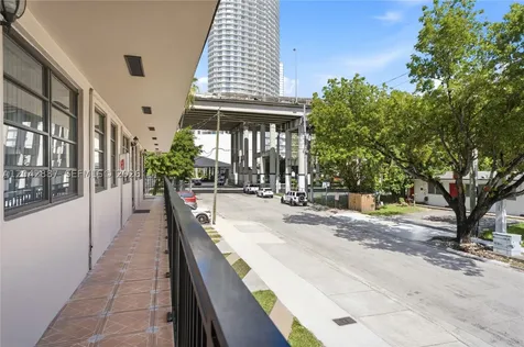 443 SW 4th Avenue Miami FL 33130