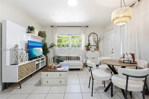 443 SW 4th Avenue Miami FL 33130