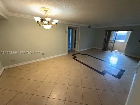 2735 W 52nd Street Hialeah FL 33016