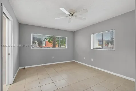 8065 SW 107th Avenue Miami FL 33173