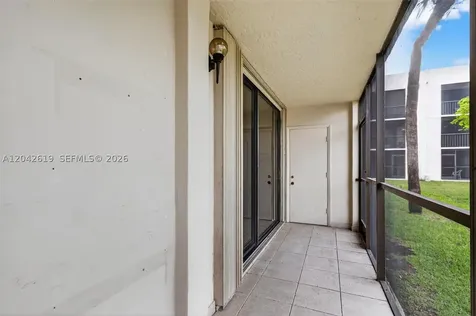 8065 SW 107th Avenue Miami FL 33173