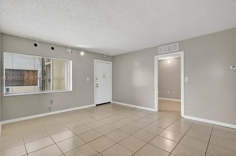 8065 SW 107th Avenue Miami FL 33173