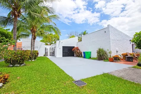 9675 NW 26th Place Sunrise FL 33322