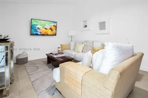 9675 NW 26th Place Sunrise FL 33322