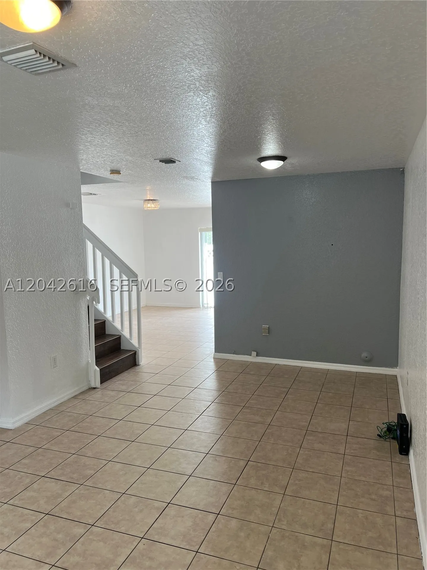 183 Hidden Ct Road Hollywood FL 33023