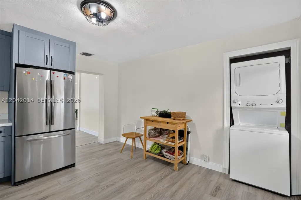 2446 Mckinley Street Hollywood FL 33020