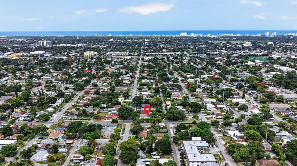 2446 Mckinley Street Hollywood FL 33020