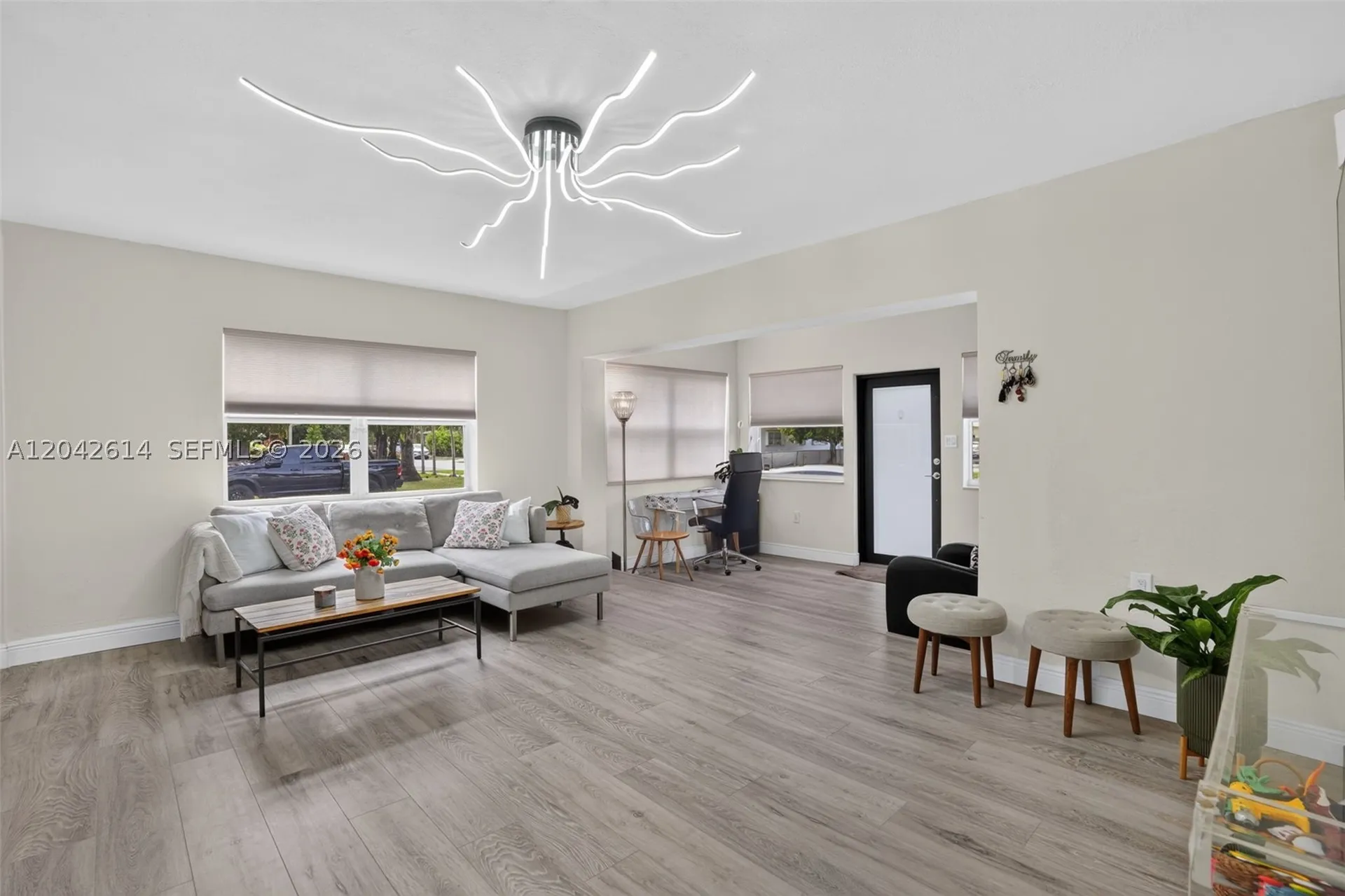 2446 Mckinley Street Hollywood FL 33020