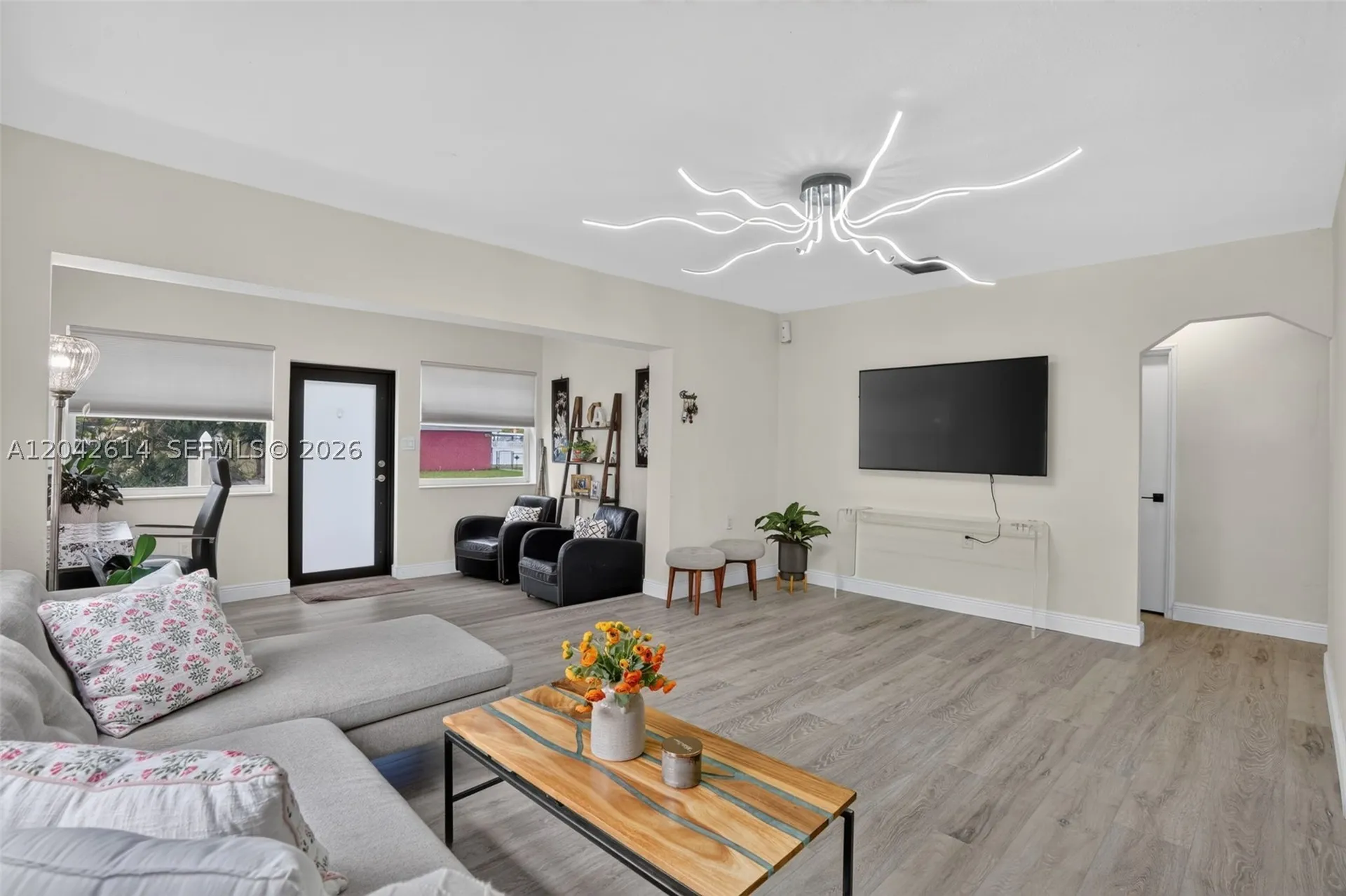 2446 Mckinley Street Hollywood FL 33020