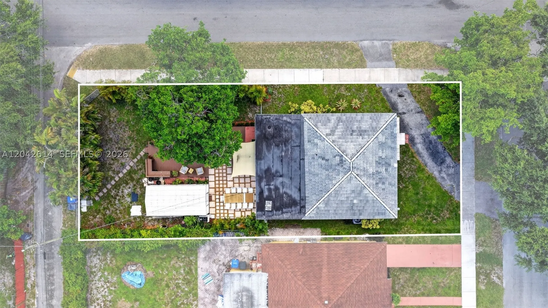 2446 Mckinley Street Hollywood FL 33020