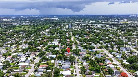 2446 Mckinley Street Hollywood FL 33020
