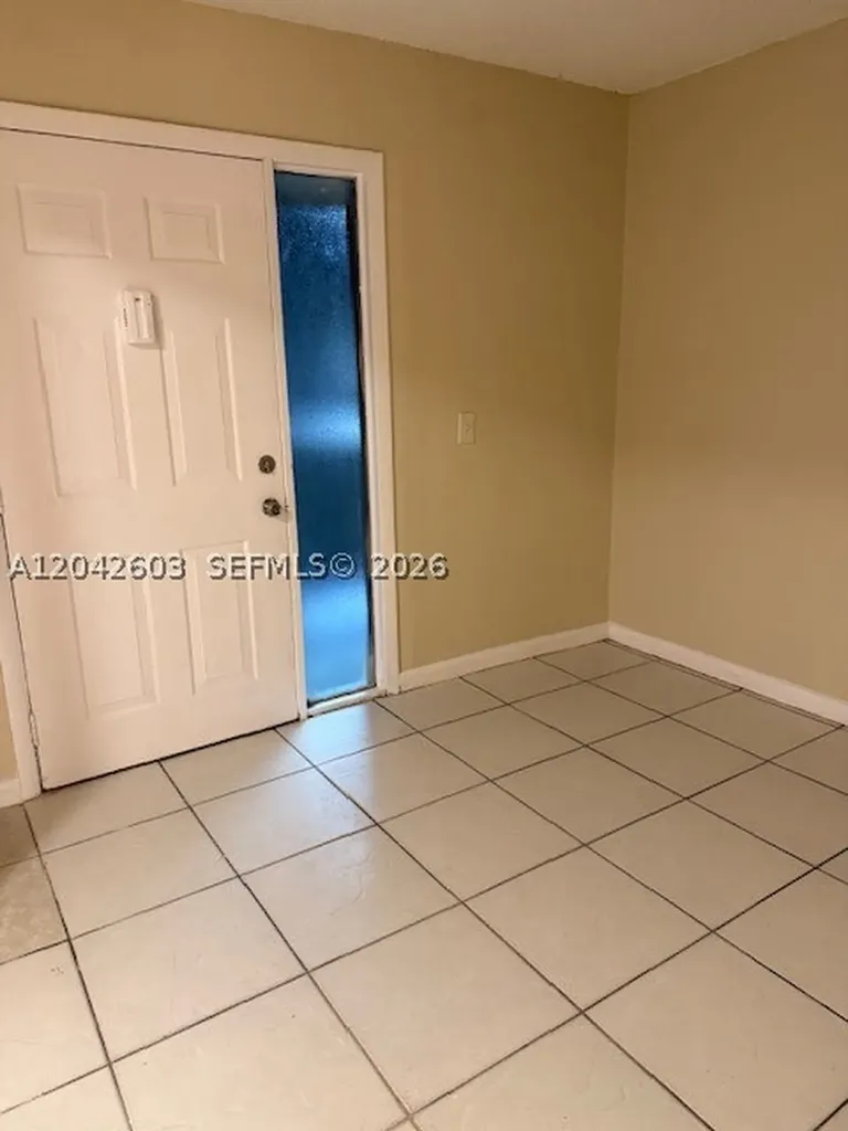 3760 NW 115th Way Coral Springs FL 33065