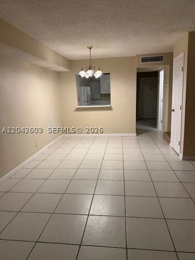 3760 NW 115th Way Coral Springs FL 33065
